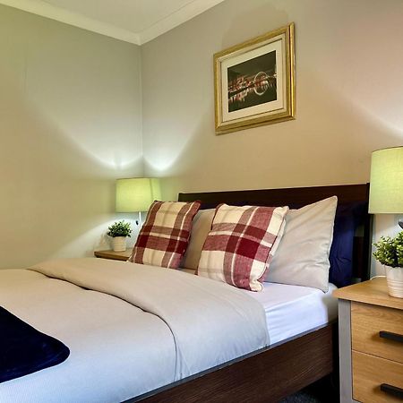 Spacious 2 Bed-Flat In Glasgow City - Free Parking 外观 照片