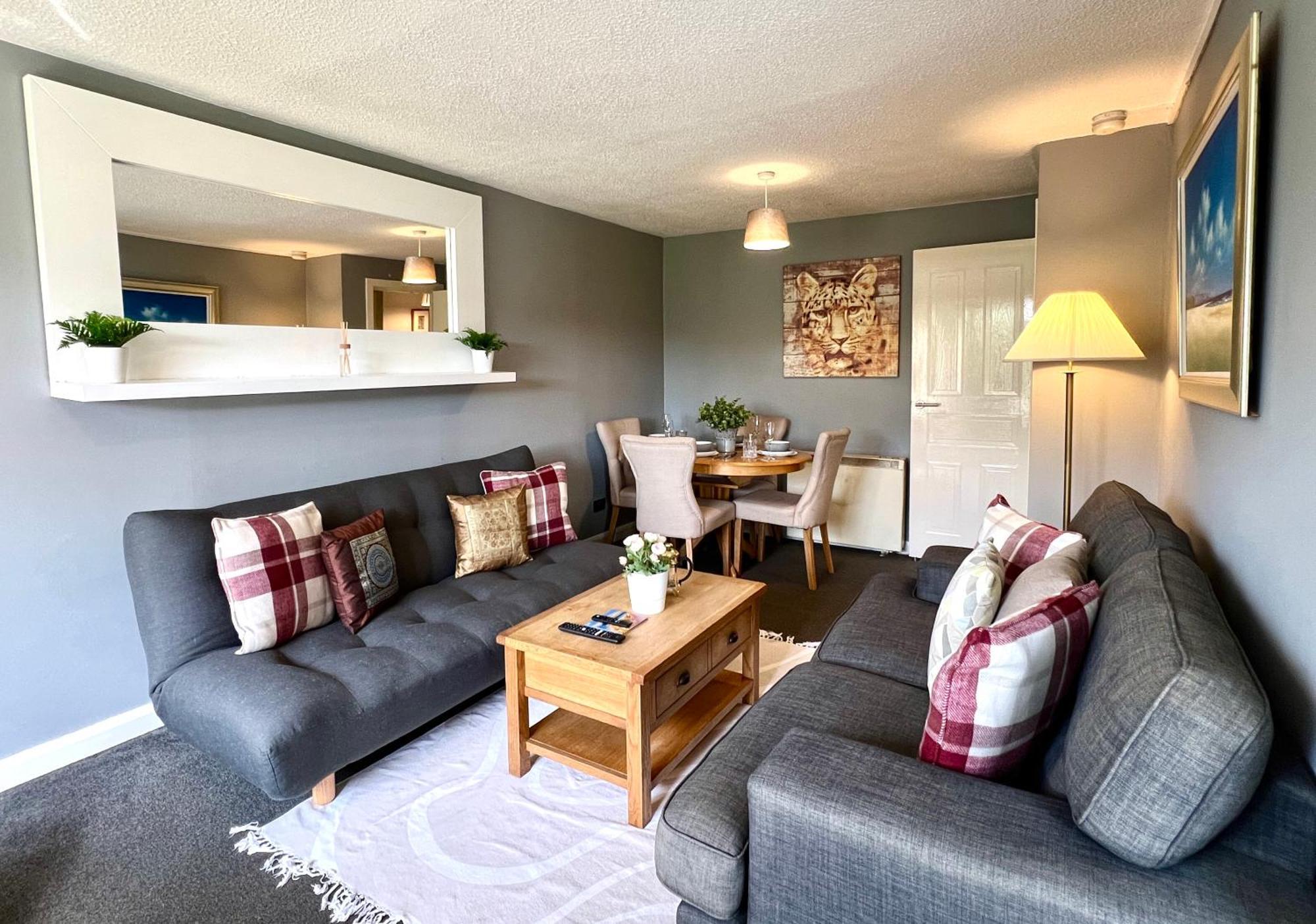 Spacious 2 Bed-Flat In Glasgow City - Free Parking 外观 照片