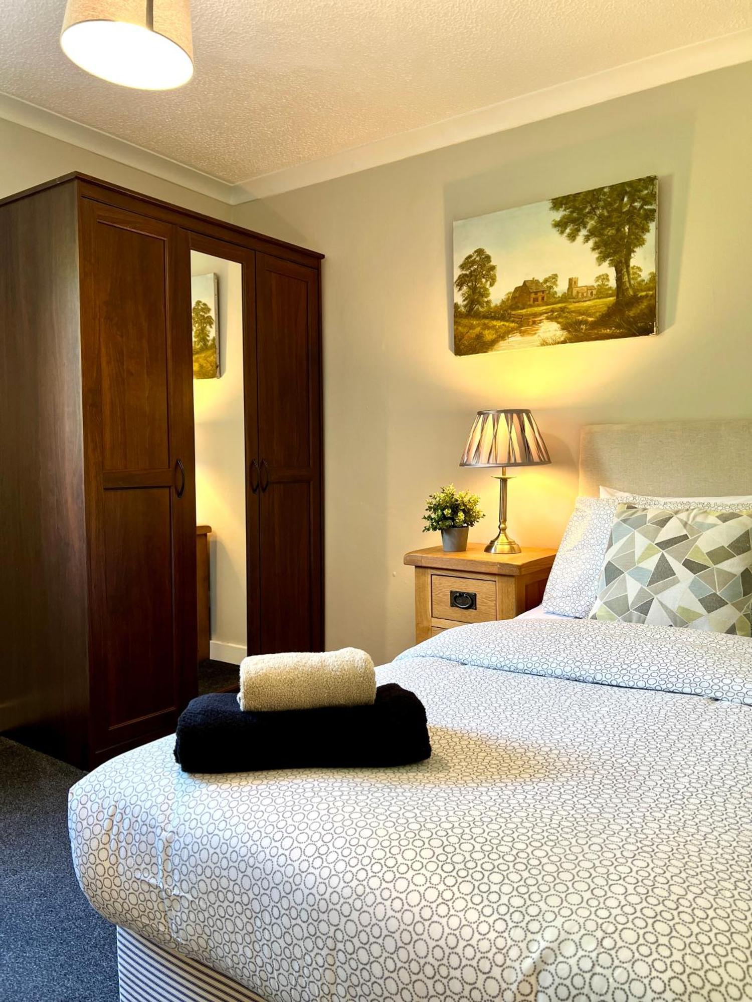 Spacious 2 Bed-Flat In Glasgow City - Free Parking 外观 照片