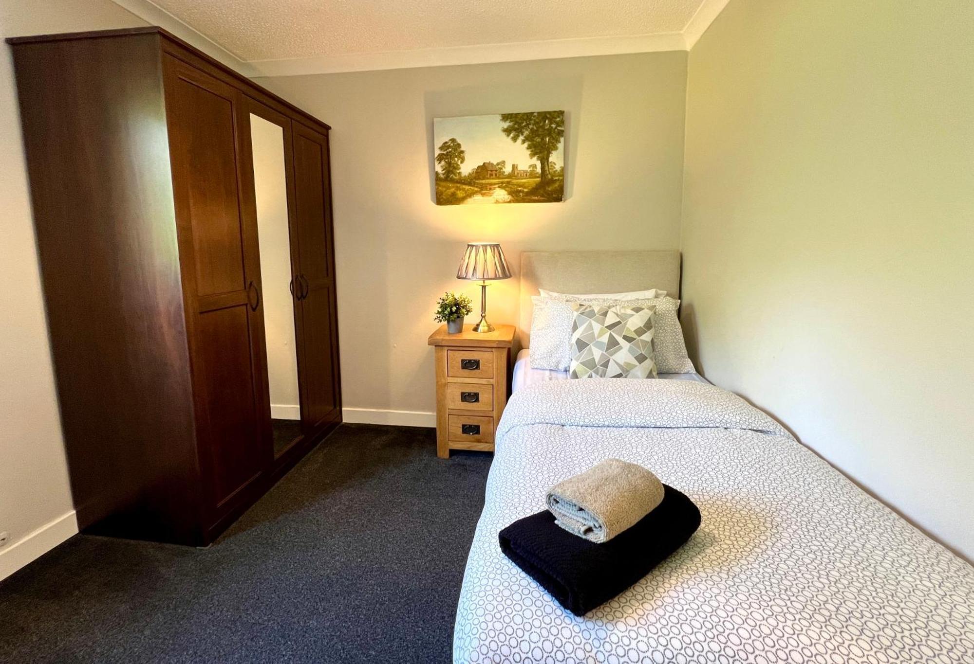 Spacious 2 Bed-Flat In Glasgow City - Free Parking 外观 照片