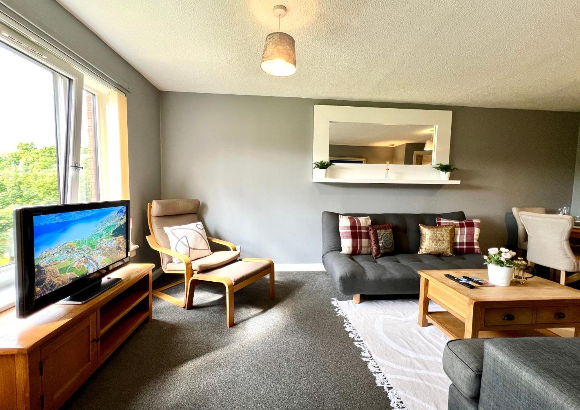 Spacious 2 Bed-Flat In Glasgow City - Free Parking 外观 照片