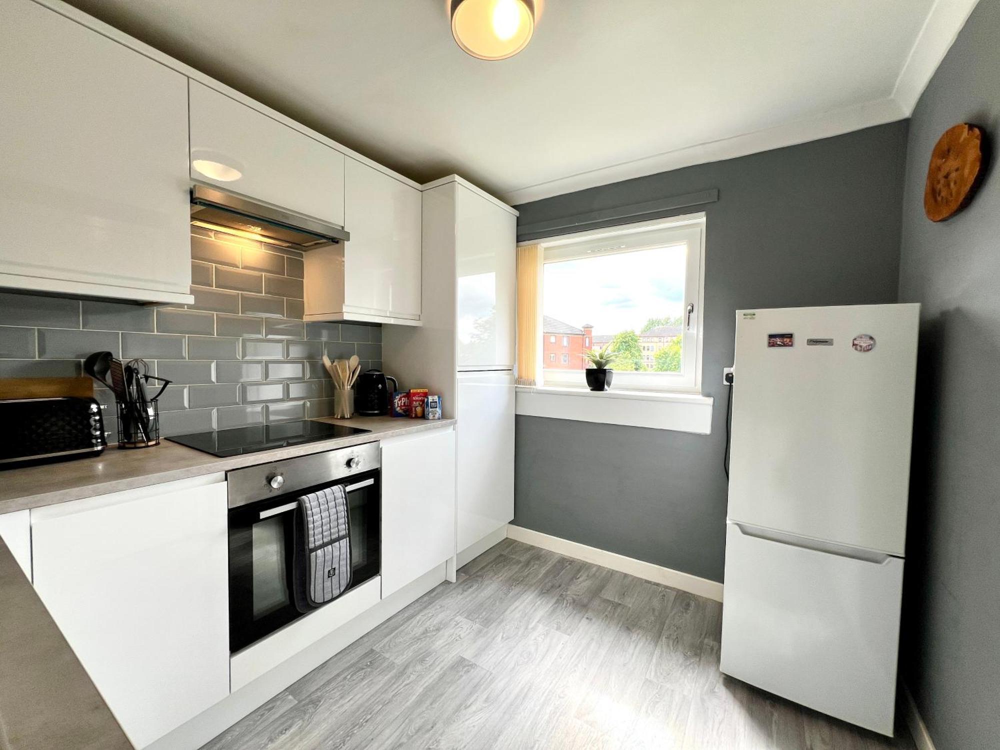 Spacious 2 Bed-Flat In Glasgow City - Free Parking 外观 照片