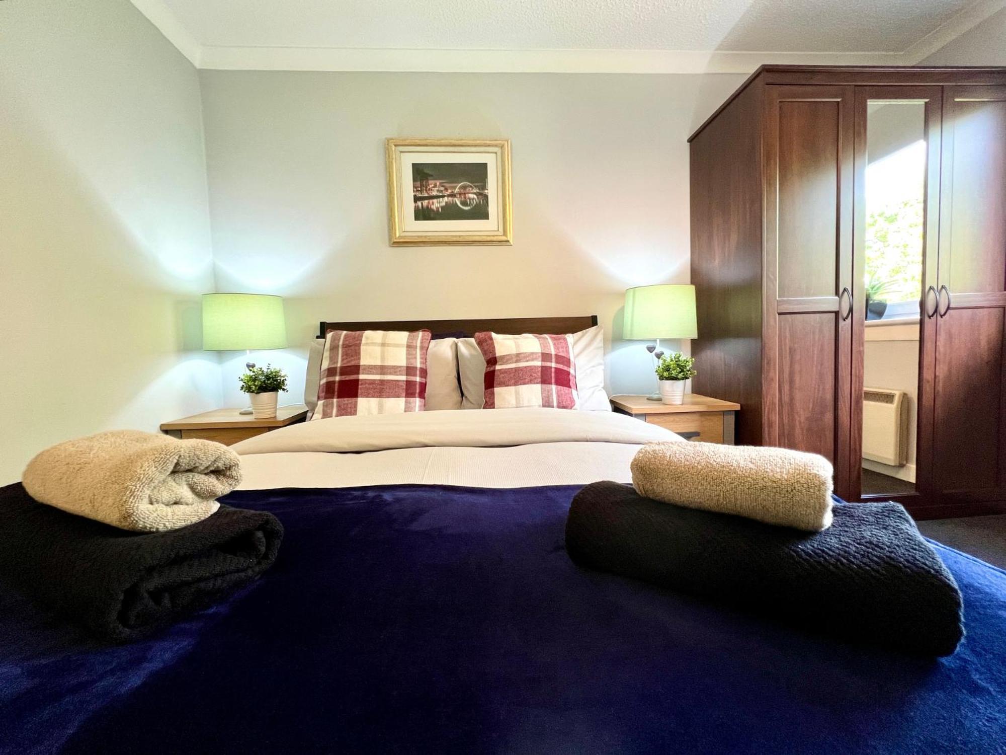 Spacious 2 Bed-Flat In Glasgow City - Free Parking 外观 照片